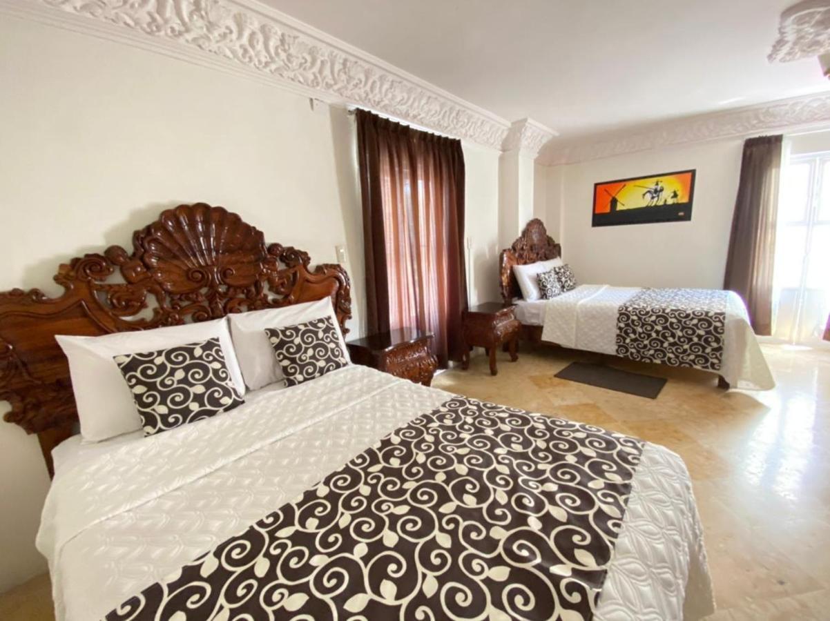Hotel Royal Пуэбла Экстерьер фото