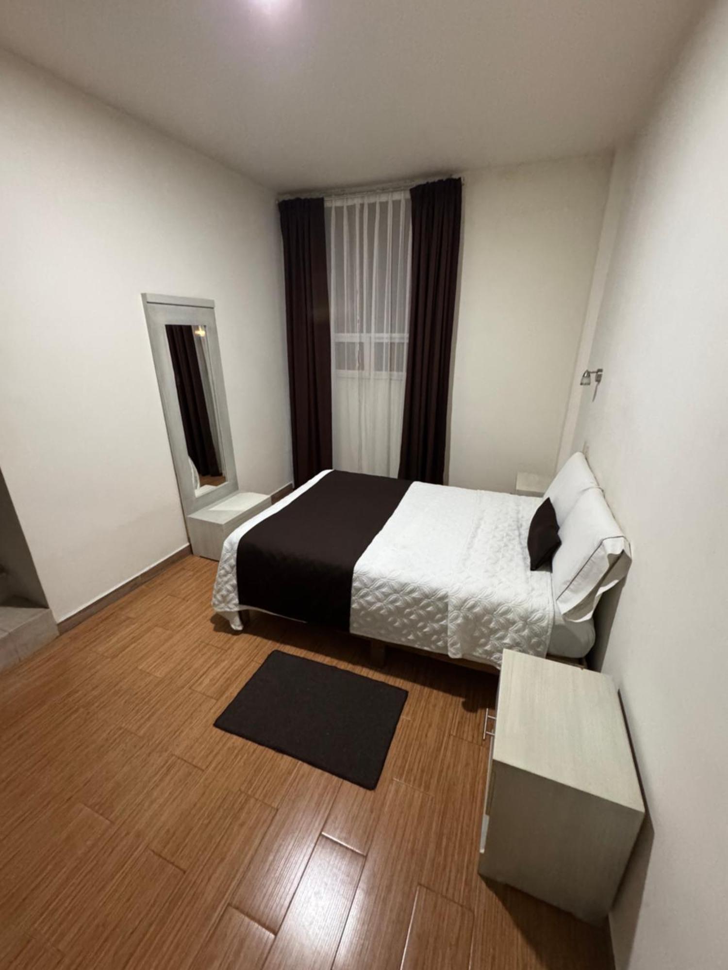 Hotel Royal Пуэбла Экстерьер фото